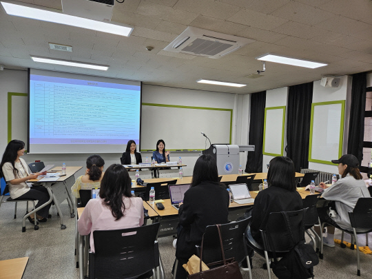 2024년 성신여대 대학일자리플러스센터가 진행한 '1DAY 선배 멘토링 캠프' 현장.   [성신여대 제공]